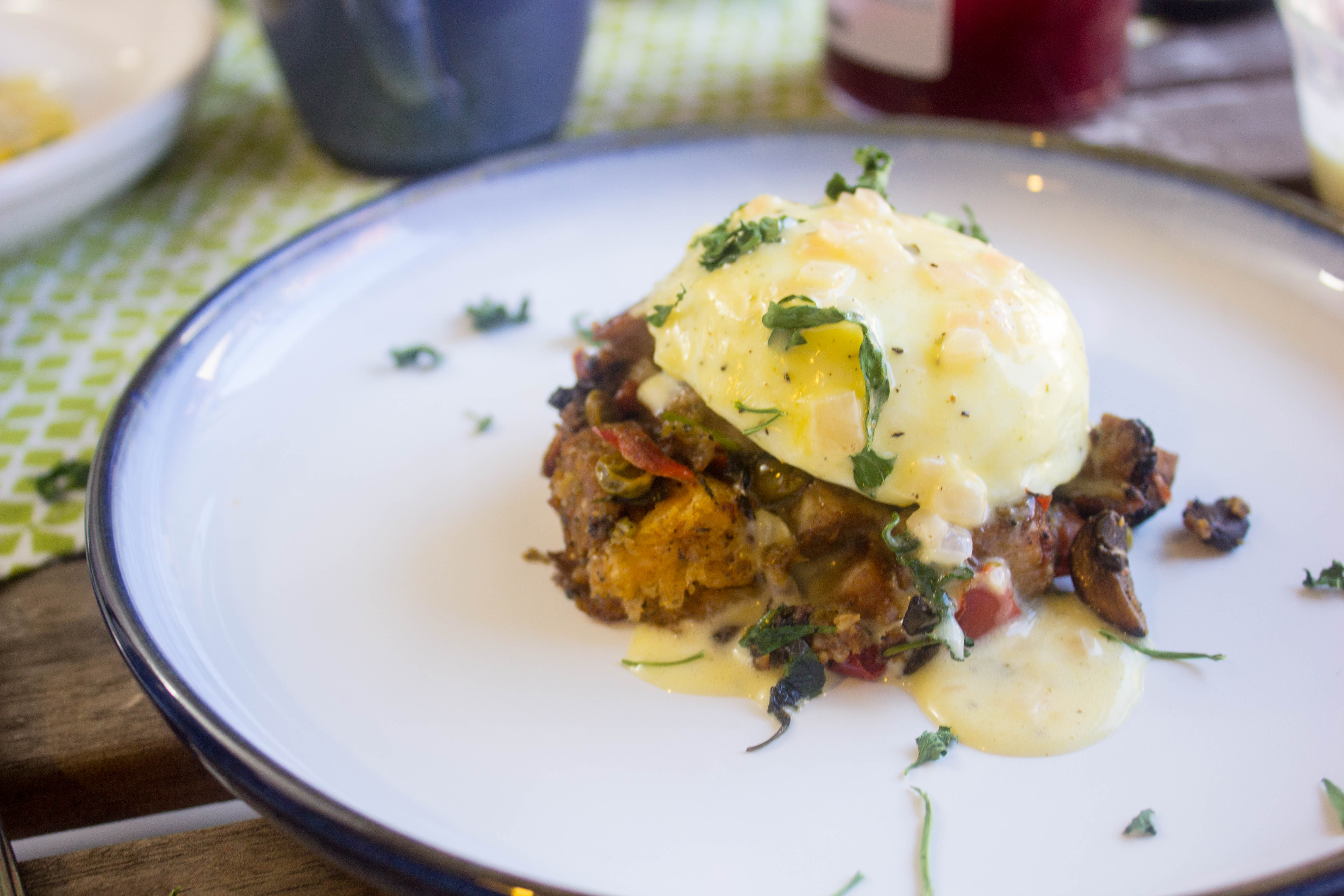 Eggs Benedict with Béarnaise